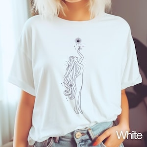 Maglietta della Dea Celeste, Maglietta dei Tarocchi dell'Astrologia, Maglietta della Strega Mistica, Maglietta Unisex Tinta in Capo