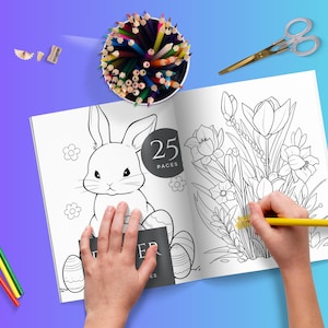 Könnte beinhalten: Ein Schwarzweiß-Malbuch mit 25 Seiten, auf denen ein Kaninchen und ein Blumenstrauß abgebildet sind. Das Buch ist geöffnet, um die Illustrationen zu zeigen. Eine Hand hält einen gelben Bleistift und malt die Blumen aus.