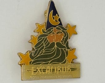 Pamiątkowa przypinka Vintage Excalibur Hotel Casino Las Vegas Wizard Star