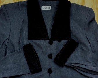 J.W. Treci Vintage Blazck Longline Blazer Black Velvet Trim Size M L Flaw