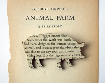 Animal Farm - Pig brooch. Classic book brooches made with original pages.