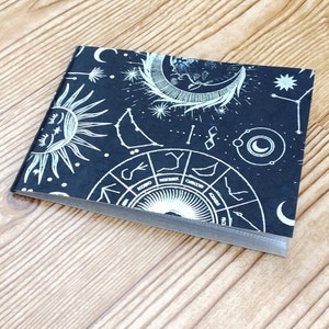 Álbum de fotos mini de 4 x 6, celestial, luna, sol, estrellas, oro, plata, negro, plano, delgado, cartón/caja de cereales, paisaje