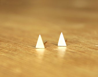 Tiny Triangle stud Earrings- geometric single mini banner flag-Sterling Silver