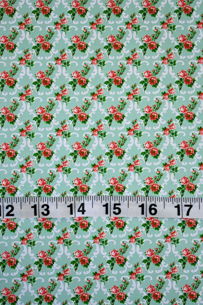 Pink Dollhouse Wallpaper Victorian Rose Floral Flower Pattern Etsy