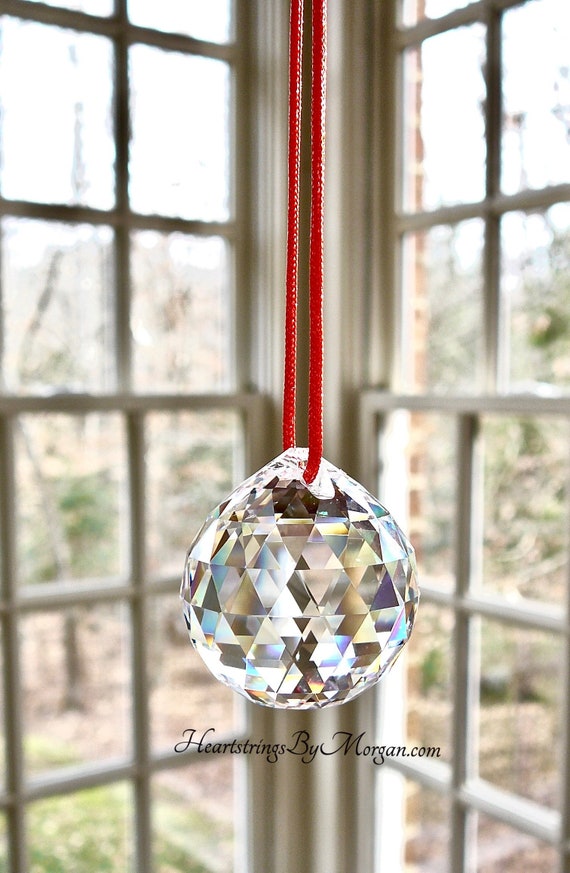 Crystal Ball with Red String (For Hanging) – Pearl River Mart