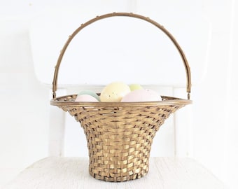 Vintage Gold Metal Basket, Vintage Easter Basket, Vintage Woven Basket, Vintage Metal Woven Easter Basket, Vintage Easter, Brass Basket