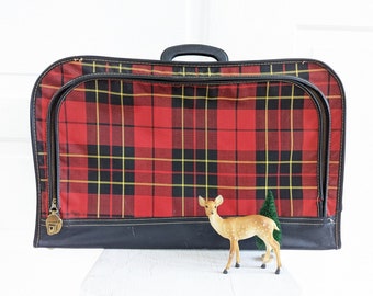 Vintage Plaid Suitcase, Vintage Red Suitcase, Vintage Red Plaid Case, Christmas Suitcase, Vintage Christmas Decor, Vintage Red Black Plaid