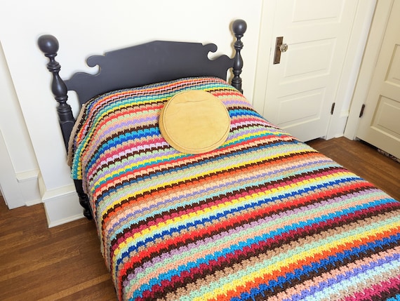 Large Vintage Striped Afghan, Vintage Colorful Afghan, Striped Blanket, Vintage Rainbow Afghan, Vintage Striped Bedspread, Vintage Bedspread