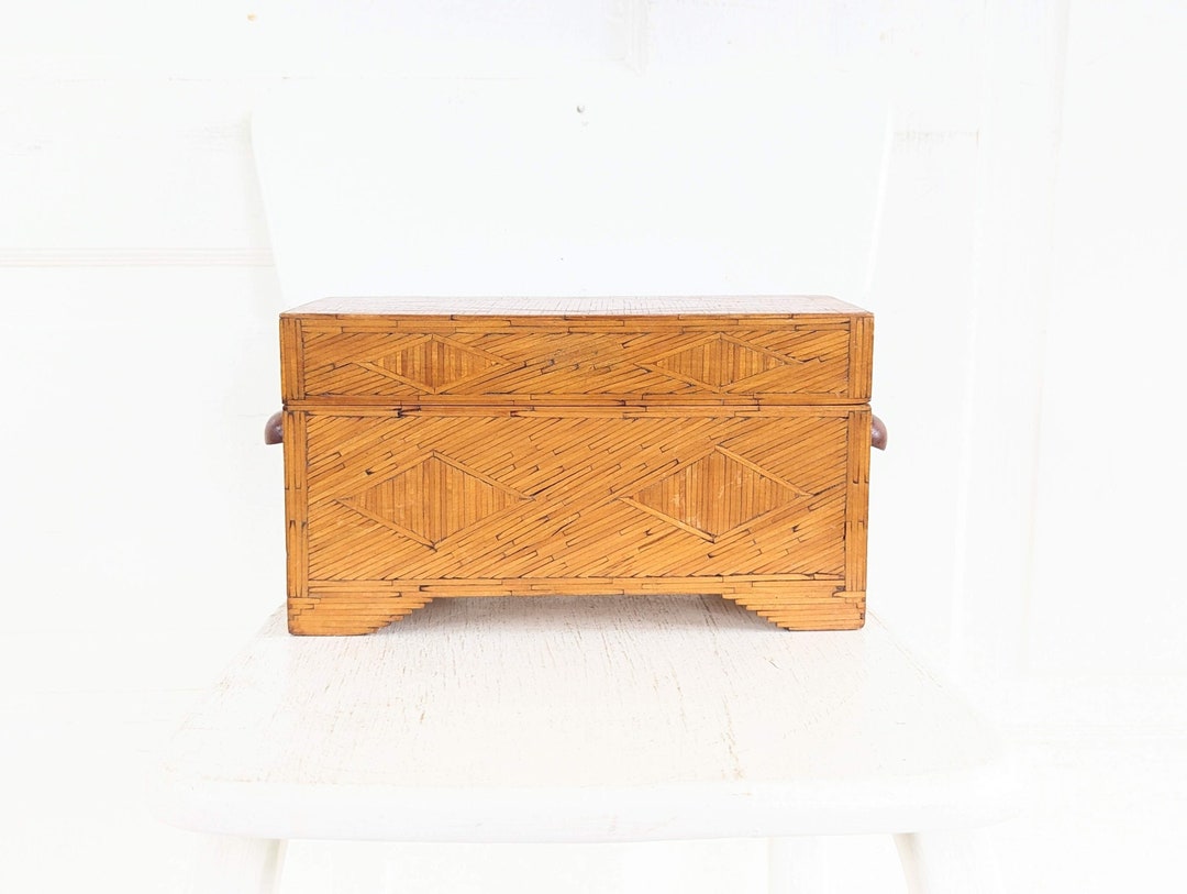 Vintage Matchstick Box, Vintage Tramp Art, Vintage Folk Art, Vintage ...