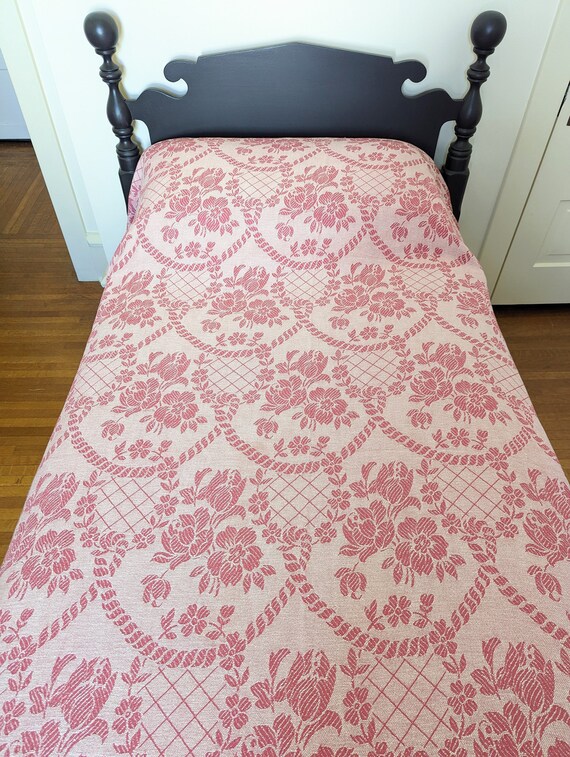 bates vintage bedspreads