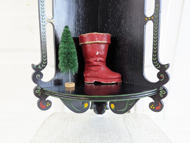 Vintage Corner Shelf, Vintage Wood Shelf, Wood Display Shelf, Black Corner Shelf, Hand Painted Shelf, Bathroom Kitchen Shelf, Folk Art Shelf image 4
