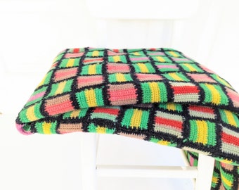 Vintage Colorful Afghan, Vintage Granny Square Afghan, Vintage Checked Afghan, Vintage Lap Blanket, Vintage Green Black Afghan, Blanket