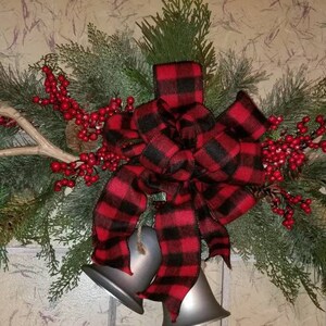Christmas Pine Spay on a Window Pane Wreath, Winter Wreath, Holiday Wreath