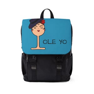 Sac à dos unisexe classique, avec un joli design unique sur le rabat. Un joli cadeau pour ce nouveau parcours.