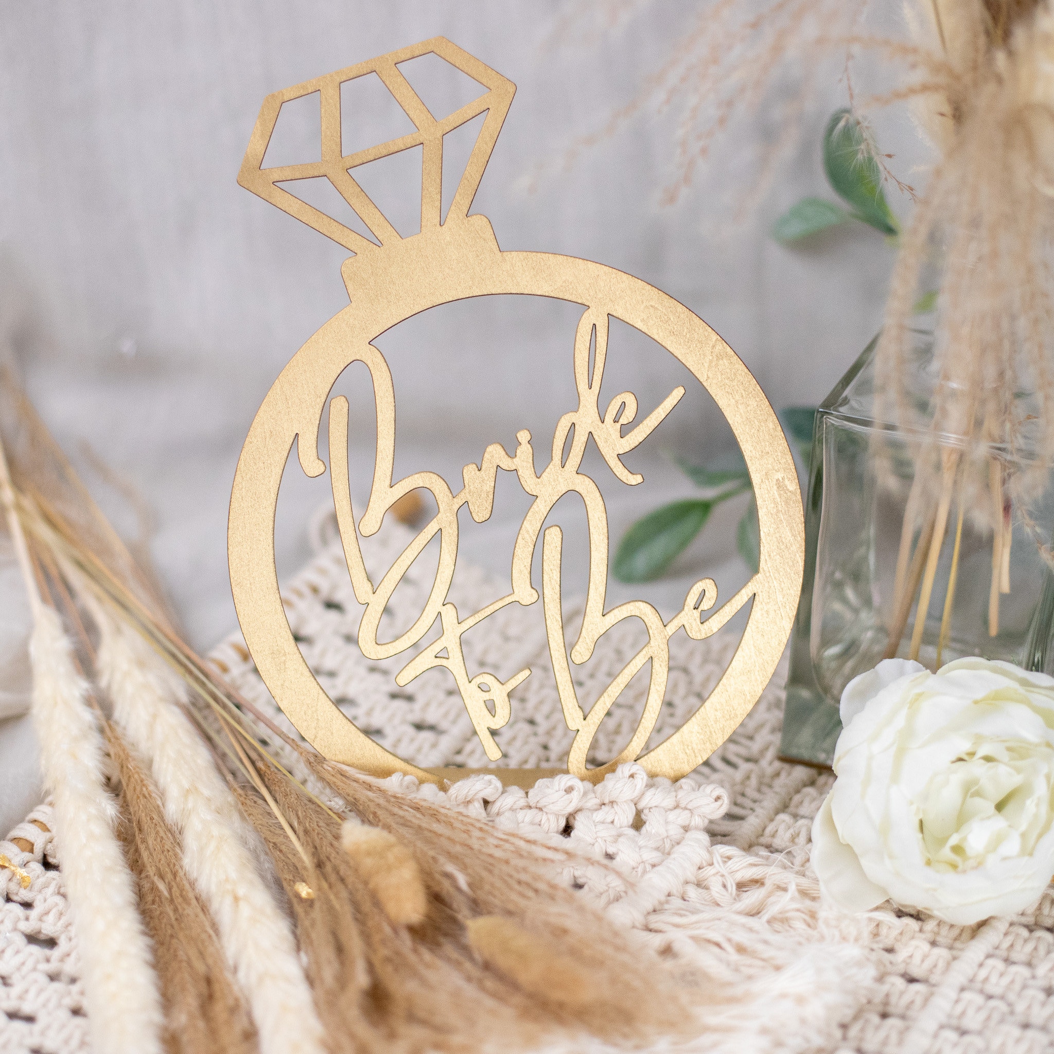 Bride To Be, Bridal Shower Decor Centerpiece, Wedding Shower Decorations, Bridal Shower Ideas, Boho Bridal Shower, Bridal Shower Sign