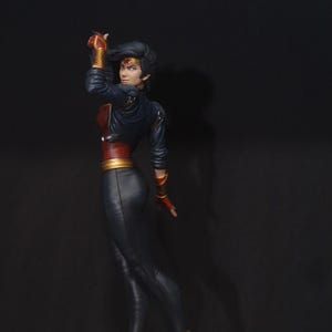 Woman Resin Statue Painted 1/6