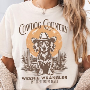 Funny Dachshund Cowboy Shirt, Dog Lover Gift, Western Wiener Dog Tee, Vintage Doxie T-Shirt, Dachshund Gift for Dog Moms & Dads, Doxie mom
