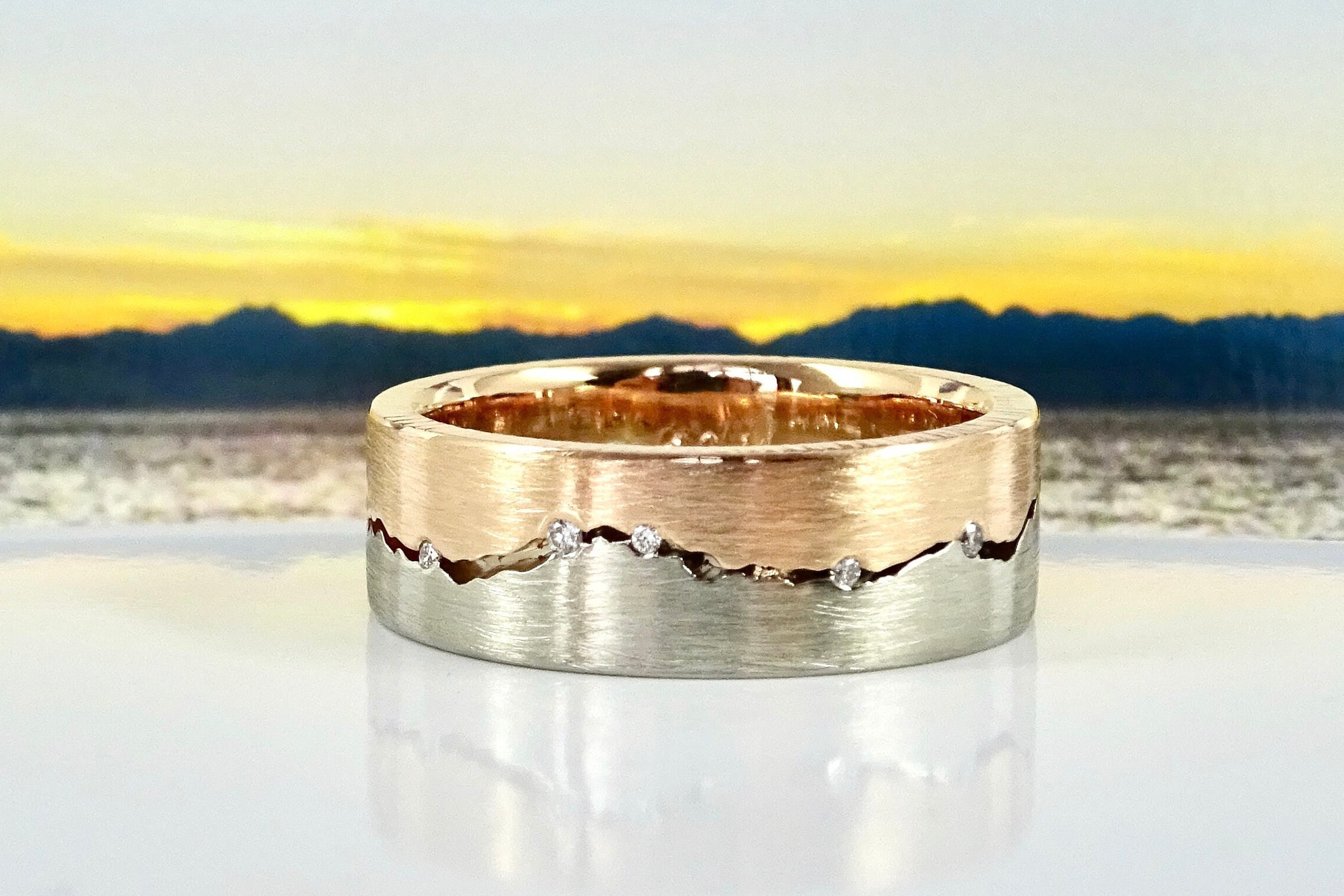 Mountain wedding ring deals