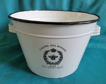 White Enamelware 2 Handled Ice Bucket
