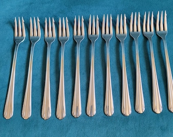 Vintage International Silver Seafood Forks S/11