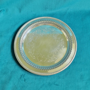 Wm Rogers Silverplated Pierced Round 12.25&quot; Tray #170