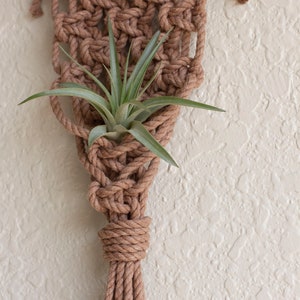 Pattern: DIY Macrame Air Plant Hanger Pattern, Flat Wall Planter, DIY Macrame, Plant Hanger Pattern, Macrame Pattern image 9