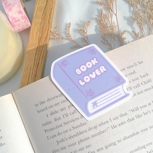 Book Lover Sticker | bookish stickers, vinyl sticker, kindle sticker, bookish sticker for kindle, cute stickers, kindle accessories