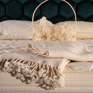 Soft merino wool blanket, The Woolland fine merino blanket, 19 microns wool, Merino wool throw, Pure wool TV blanket, 150x200 cm, 59x78 inch
