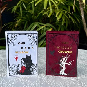 Duologia The Shepherd King - One Dark Window & Two Twisted Crowns - Conjunto de encadernação personalizado - Edição especial - Cores personalizáveis