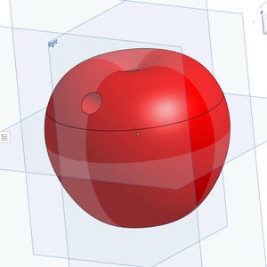 K&ouml;nnte beinhalten: Ein rotes 3D-Modell eines Apfels mit einem Stiel und einem kleinen Loch an der Seite. Der Apfel wird in einem 3D-Modellierungsprogramm gerendert und ist von einem Raster umgeben.