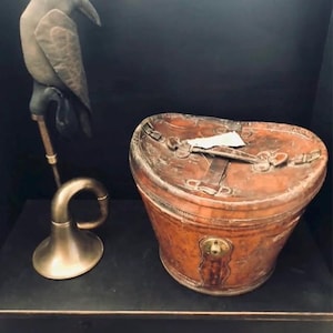 Antique Leather Hatbox / French Top Hat Box