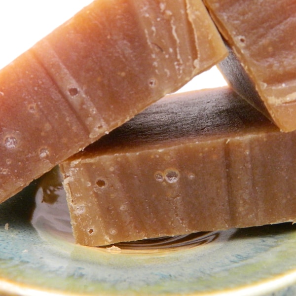 Oatmeal Milk and Honey Goats Milk Shampoo Bar