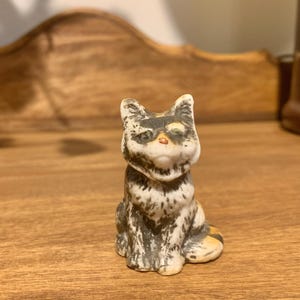 Vintage Japan Cat Figurine