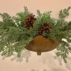 Vintage Homco  Wicker Pattern  Resin Wall Planter