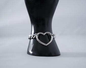 Stainless Steel Heart Bracelet | Cuban Chain Heart O-Ring