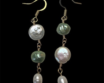 Freshwater Pearl Dangle Earrings in Gold