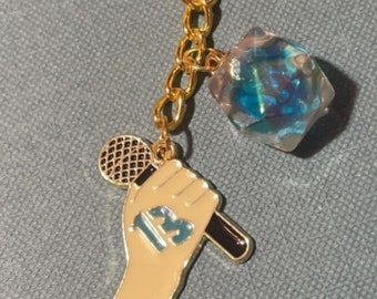 13 Swiftie Hand & Mic Keychain | Blue