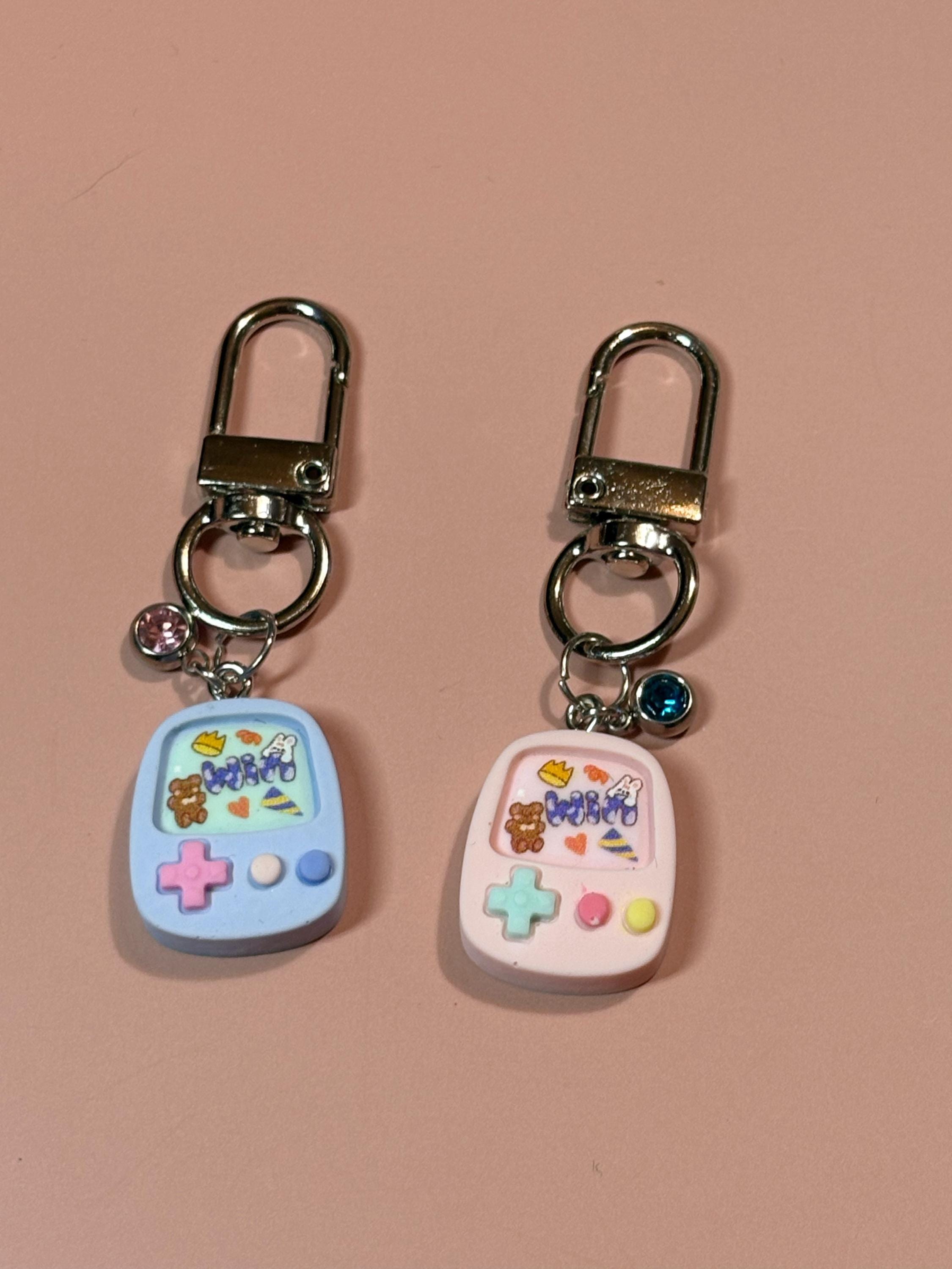 Mini gameboy keychain - Etsy 日本
