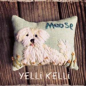 Freehand Embroidered MEDIUM SIZE 10 Pillow with Your Dog Made to Order YelliKelli image 3