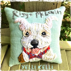 Freehand Embroidered MEDIUM SIZE 10 Pillow with Your Dog Made to Order YelliKelli image 4