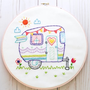 Retro Camper Embroidery Pattern | 1960s Shasta Hand Embroidery PDF | Large Hoop Embroidery Design (PDF Pattern)