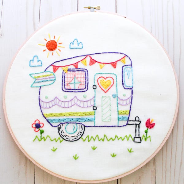 Retro Camper Embroidery Pattern | 1960s Shasta Hand Embroidery PDF | Large Hoop Embroidery Design (PDF Pattern)