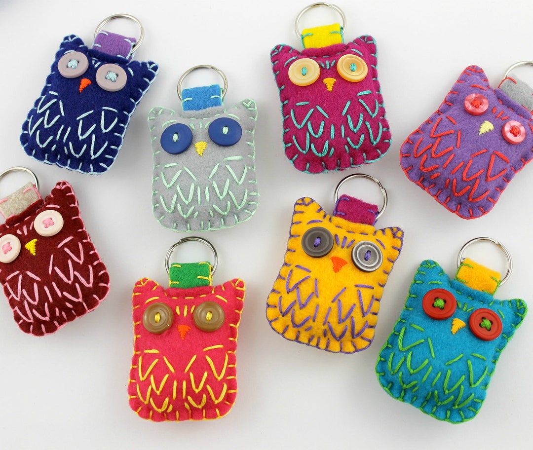 Felt Owl Keychains. Wholesale Lot of 8. Embroidery Owls. Felt and Embroidery. Small Gifts