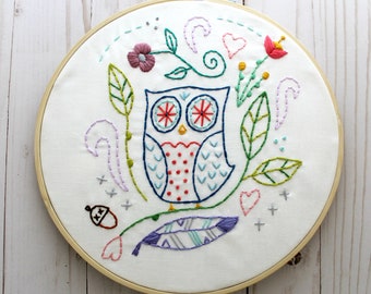 Owl. Hand Embroidery Pattern. Digital Pattern. Embroidery. PDF Pattern. Owl Design. Floral. Woodland. Retro Owl. Plants. Hoop Art. Doodle.