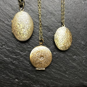 Médaillon en bronze, avec choisissez votre chaîne, médaillon de mémoire, cadeau pour elle image 1