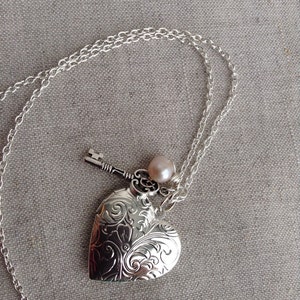 floral design locket necklace, graduation gift, gift for her, image 2