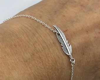 Feather bracelet, Bridal Gift, Mother's Day Gift, Boho Chic Bracelet