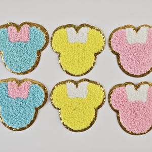 Niedlicher Chenille Patch, lächelnder Welpe Gestickte Aufnäher, flauschiger Hund Patch, Aufnäher für Jacken, Aufnäher für Kinderkleidung