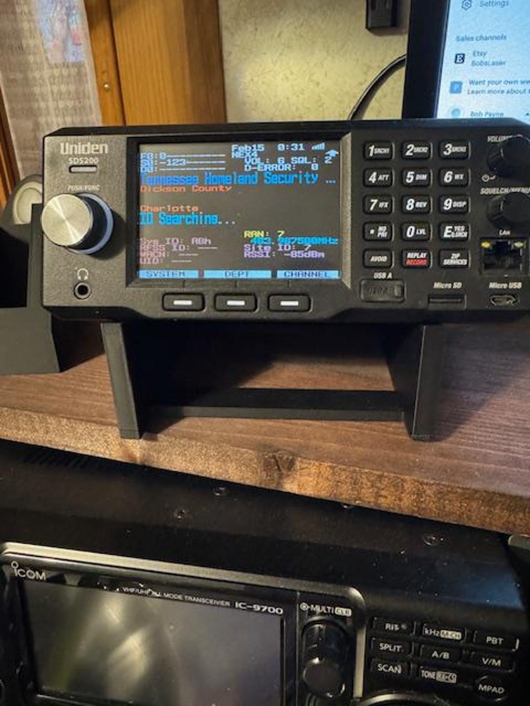 Angled Desktop Scanner Stand – Enhanced Sound, Universal Fit - Etsy