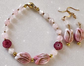 Rose Quartz Tulip and Daisy Flower Beaded Bracelet and Earrings Set